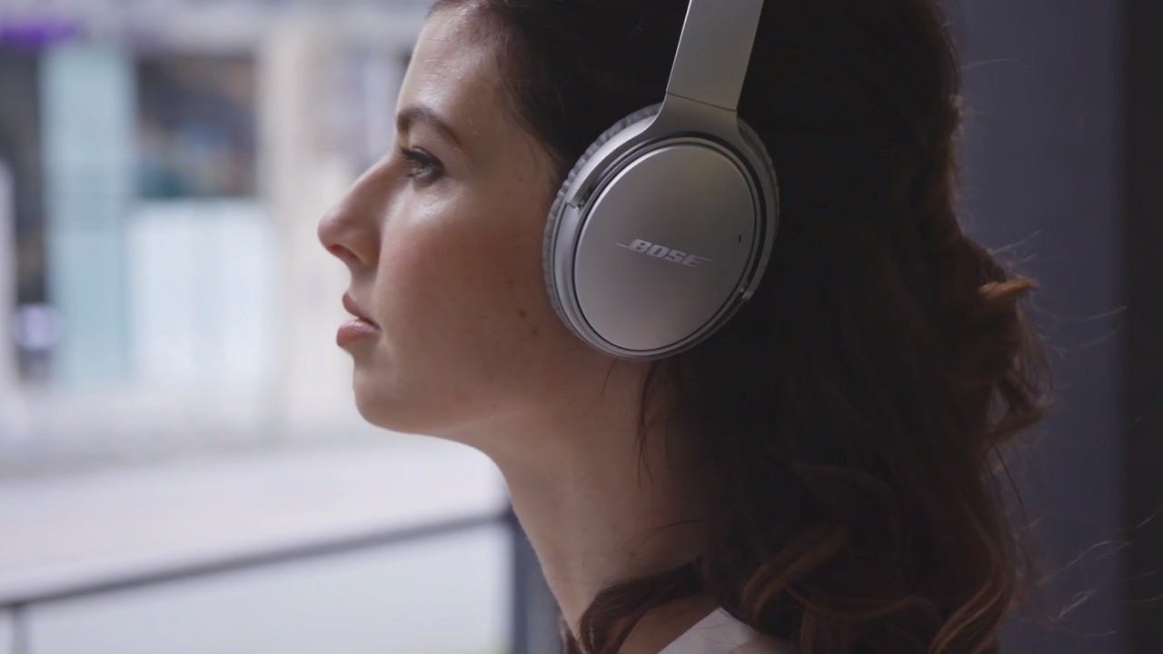 Casque sans fil BOSE QuietComfort 35 II Rose