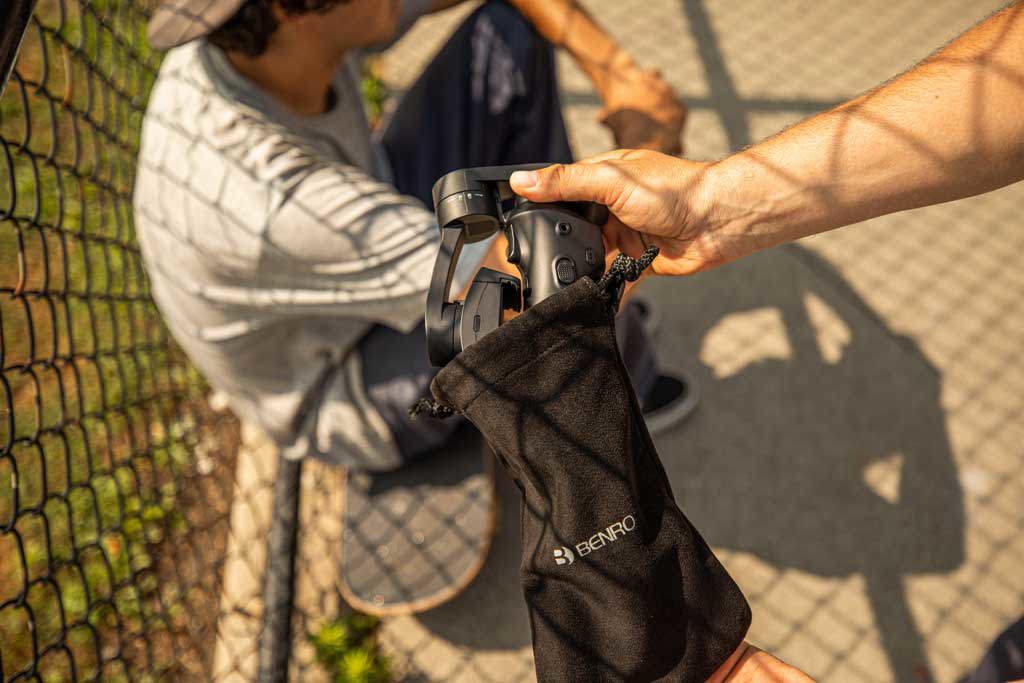 Travel friendly smartphone gimbal