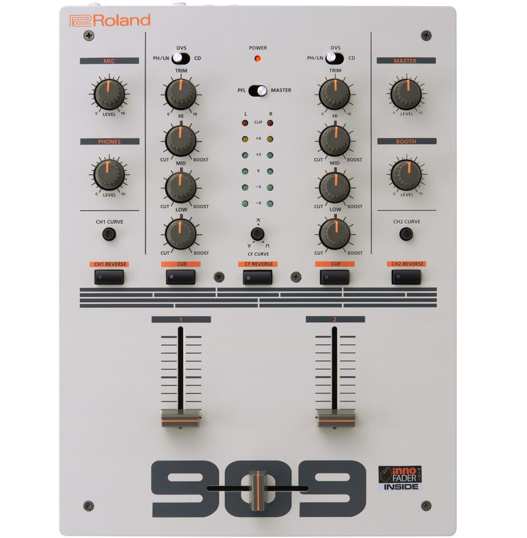 Roland DJ 99 mixer