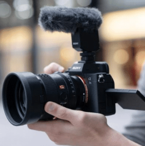 Sony FE 35mm f/1.4 GM Lens SEL35F14GM - Adorama Sony FE 35mm f/1.4 GM Lens SEL35F14GM - Adorama