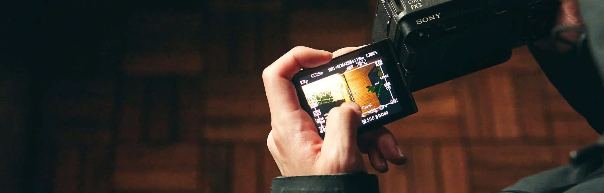Sony FX3 Full-Frame Cinema Line Camera 4 Vari-Angle LCD Touch Panel Monitor.