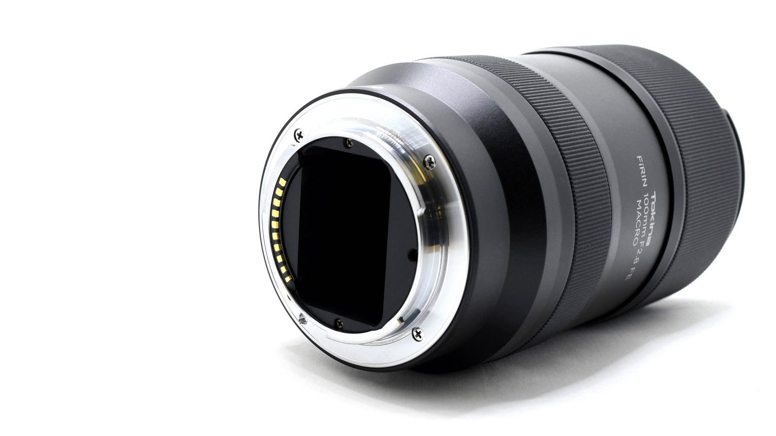 Tokina 100mm F/2.8 FiRIN AF