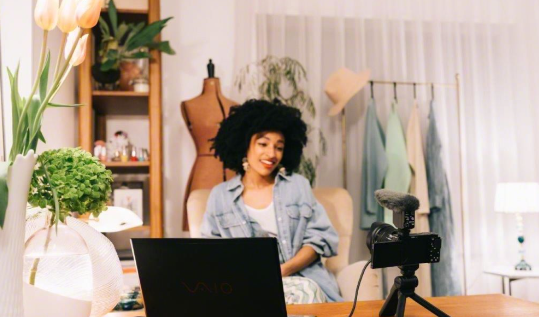 Designed For Clear Voice Recording.