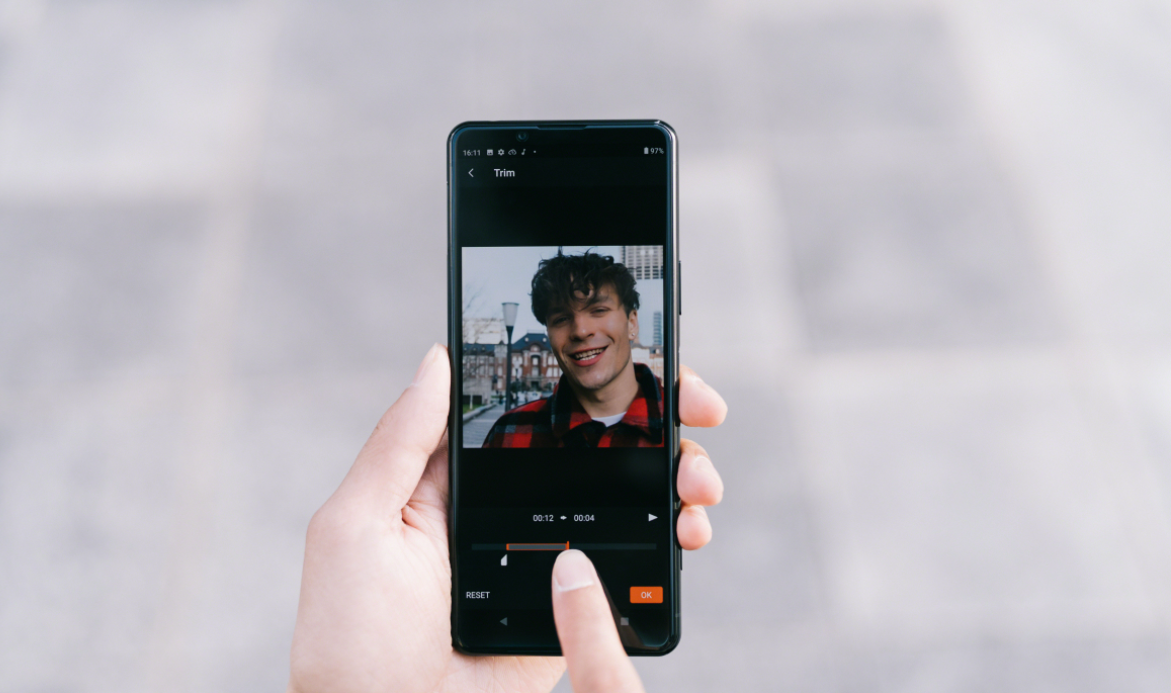 Edit Movies From Your Smartphone.