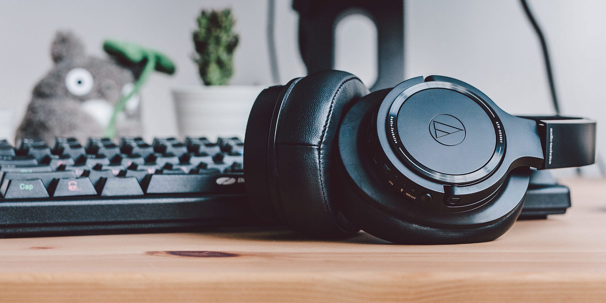 Premium Wireless Headphones.