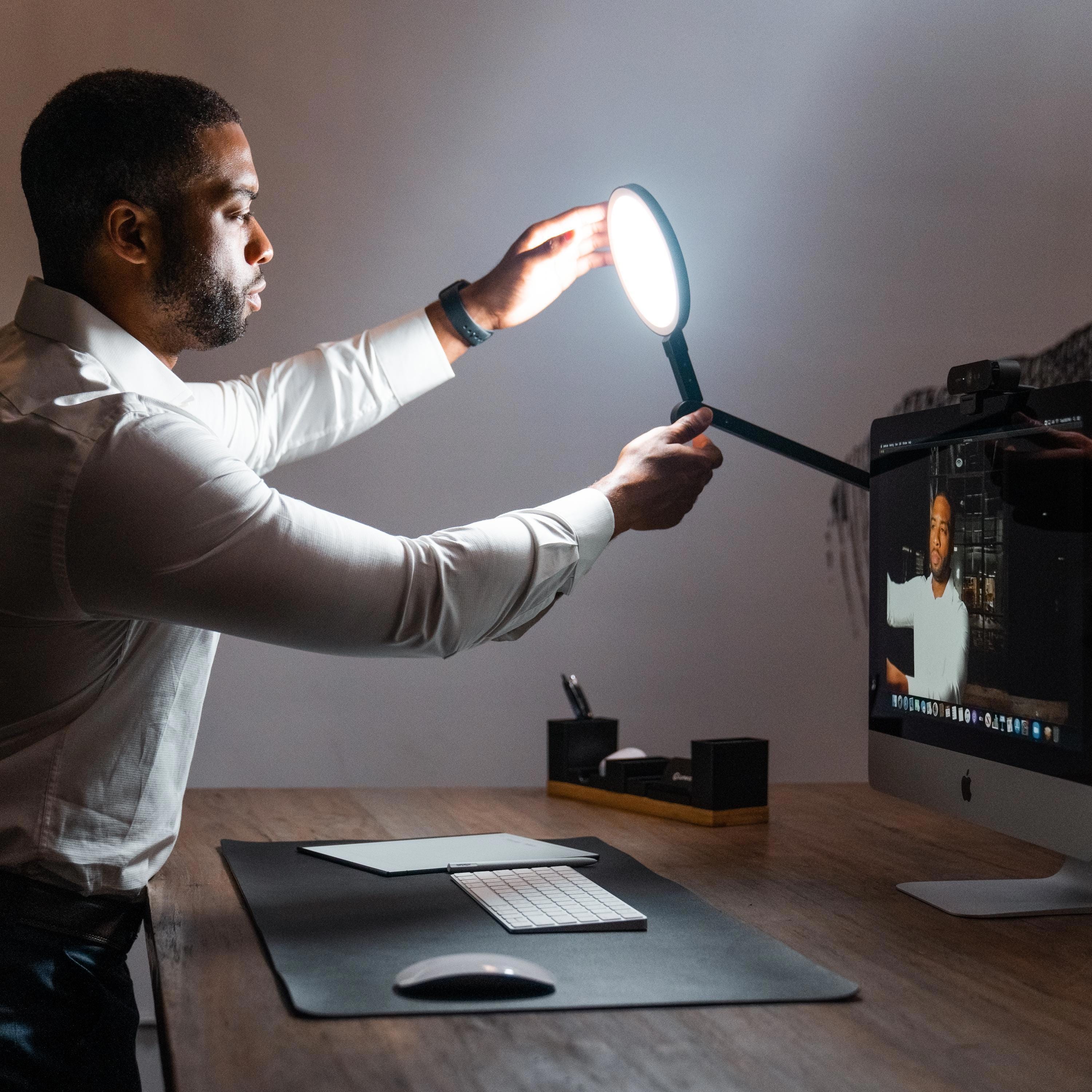 Lume Cube Edge Desk Light