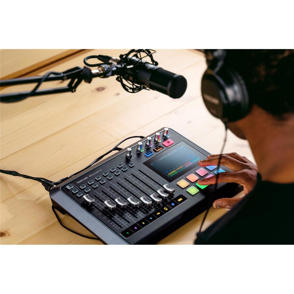 Stress-Free Touch Panel Control.