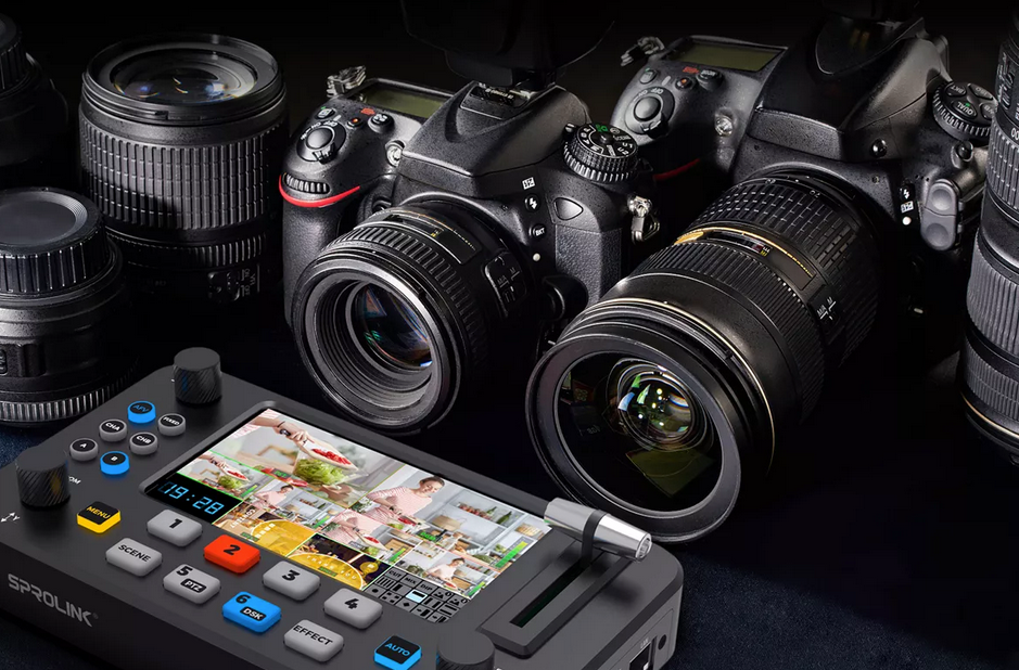 Support 4x PTZ camera control