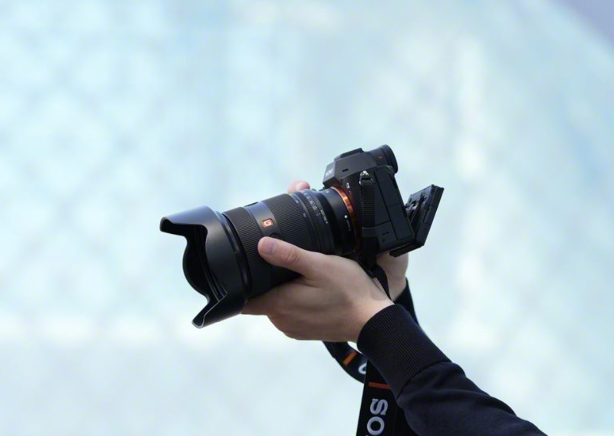Sony Alpha a7R V Mirrorless Camera ILCE7RM5/B - Adorama Sony Alpha a7R V Mirrorless Camera ILCE7RM5/B - Adorama