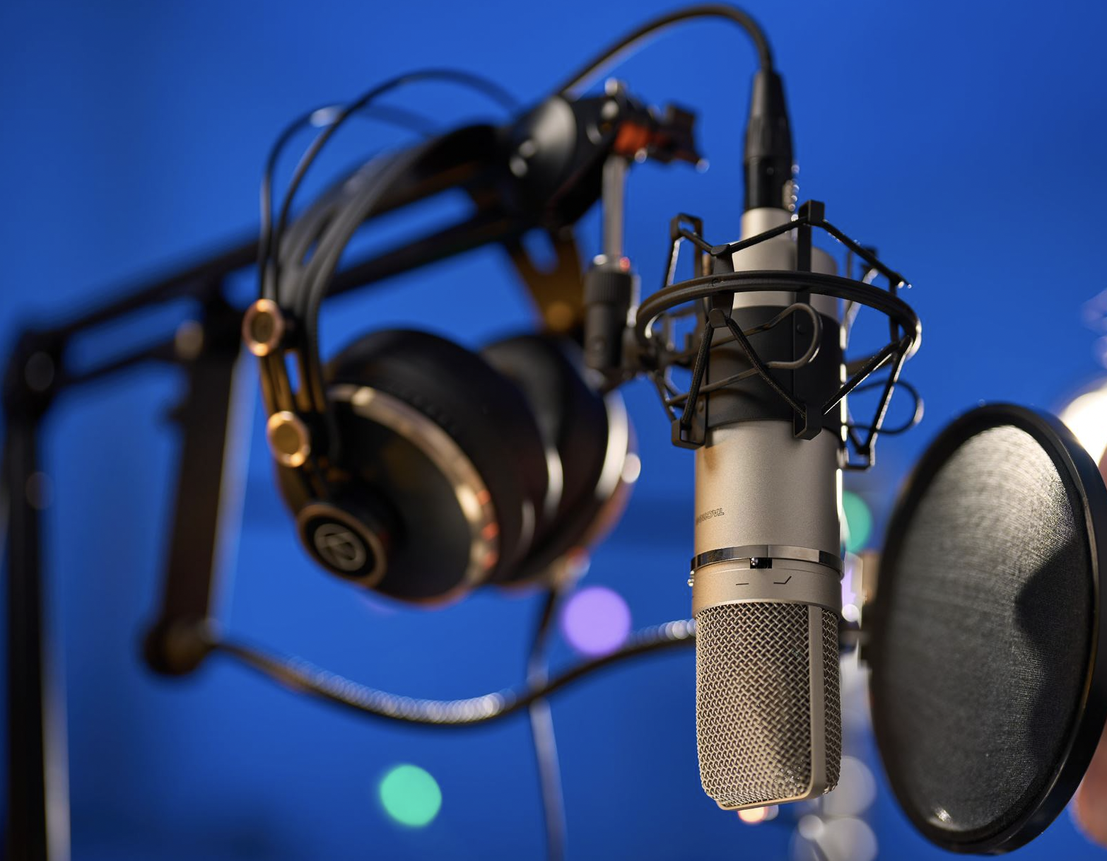Elevate Your Sound with Vivid, Warm Audio