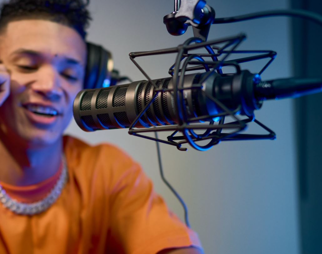Broadcast Your Sound with Brightness and Clarity