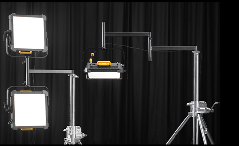 Junior Offset Arm HJ02: For a 2-light array 