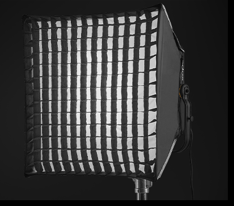 Rectangular Softbox P600BHS22: To create a beautiful soft light 