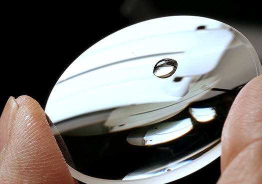 Ultra-Multi-Coating to Minimize Flares and Ghosts.