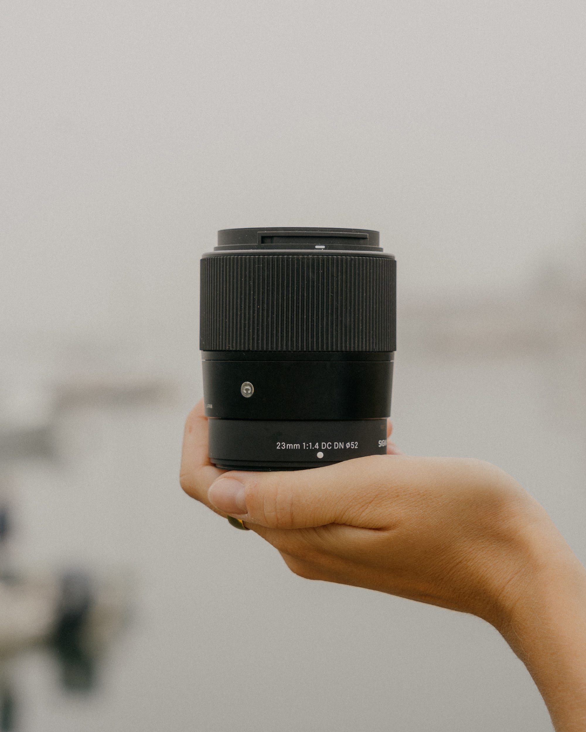 Sigma 23mm f/1.4 DC DN Contemporary Lens for Sony E 348965 Sigma 23mm f/1.4 DC DN Contemporary Lens for Sony E 348965