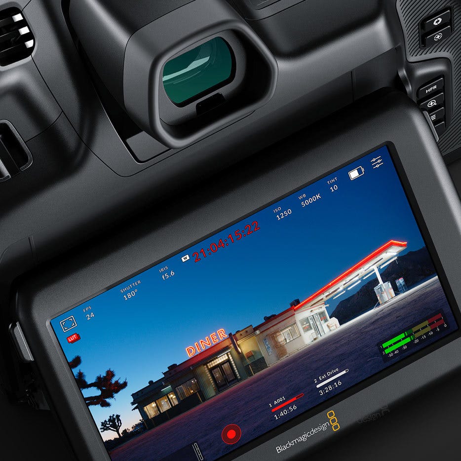 Blackmagic Design Cinema Camera 6K 18 BMCC6K