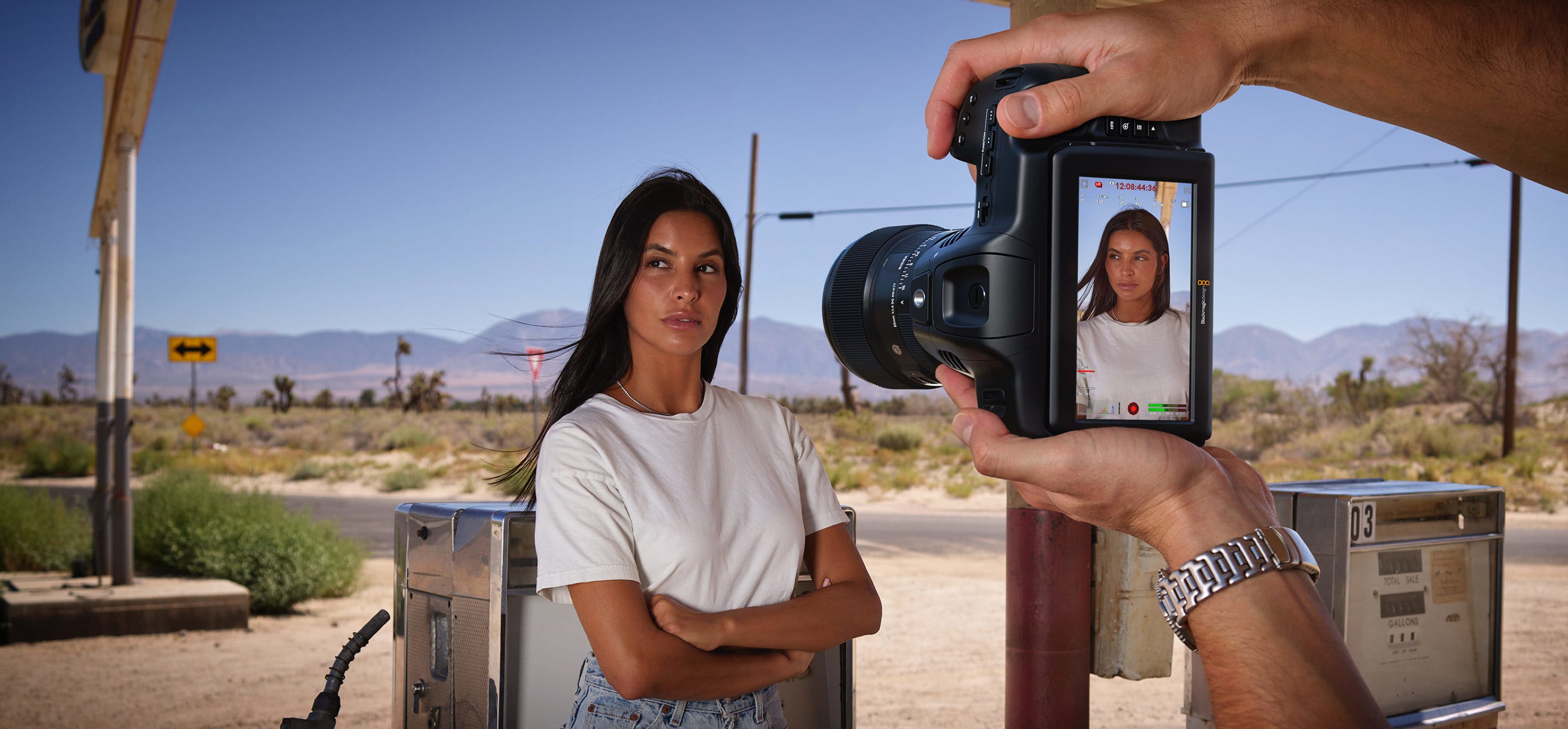 Blackmagic Design Cinema Camera 6K CINECAM60KLF - Adorama Blackmagic Design Cinema Camera 6K CINECAM60KLF - Adorama