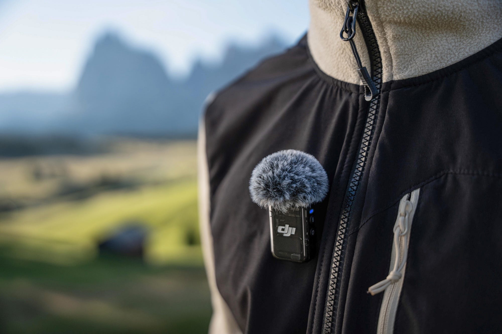 DJI Osmo Pocket 3 Offers Rotatable Screen & ActiveTrack 6.0 - Adorama