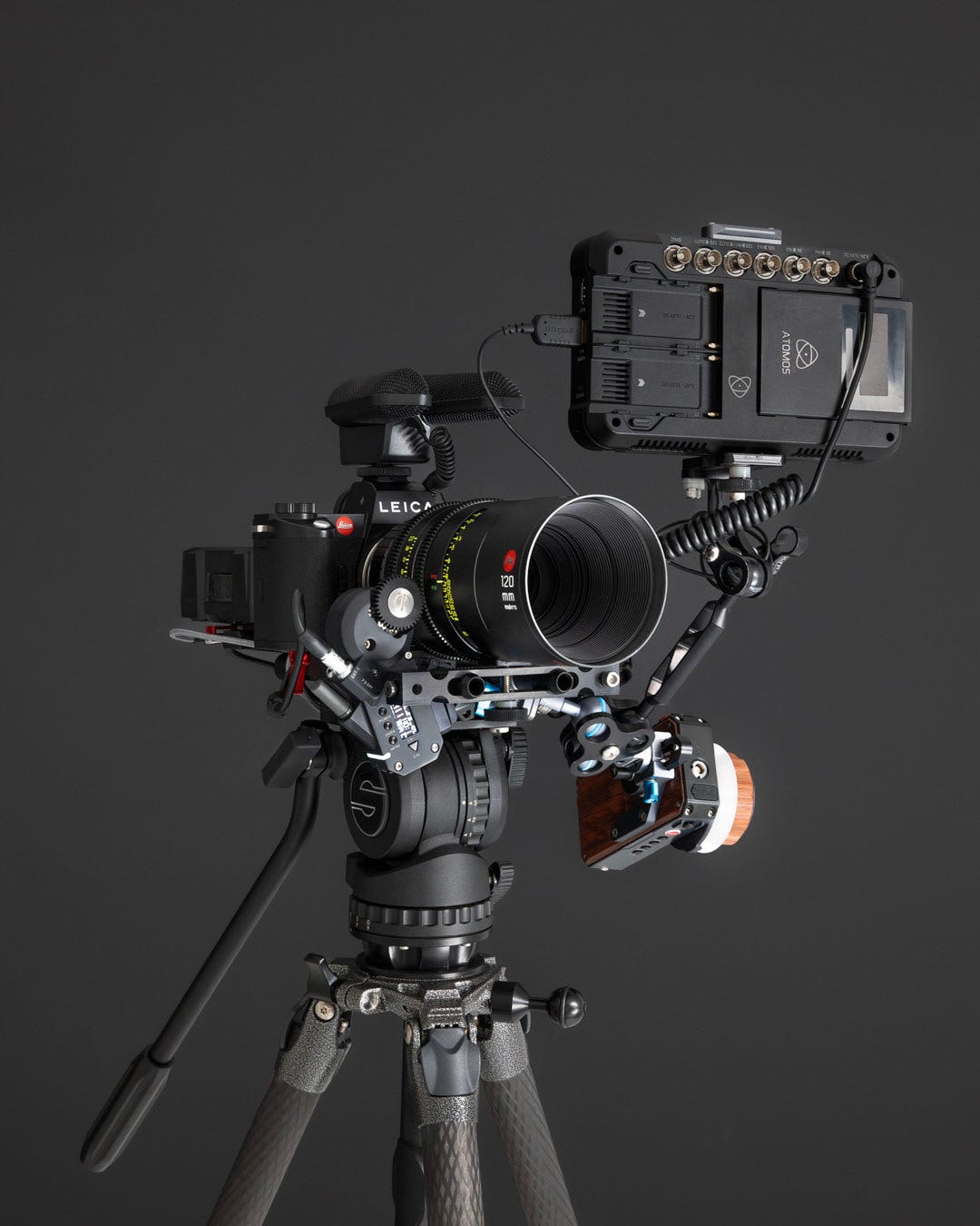 Leica SL3 Mirrorless Camera 18 LCSL3
