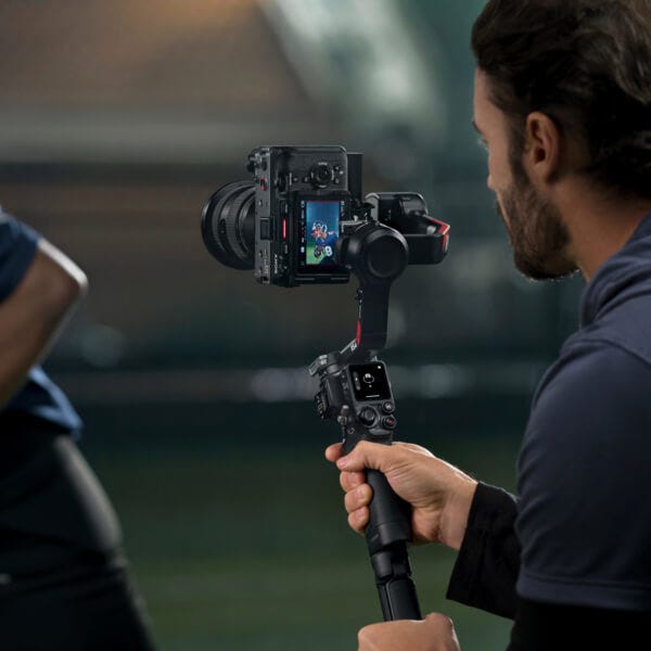 DJI RS 4 Gimbal Stabilizer 10 2nd-Gen Native Vertical Shooting