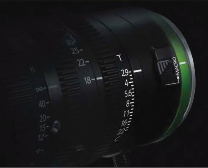 T2.9 speed across the entire zoom range