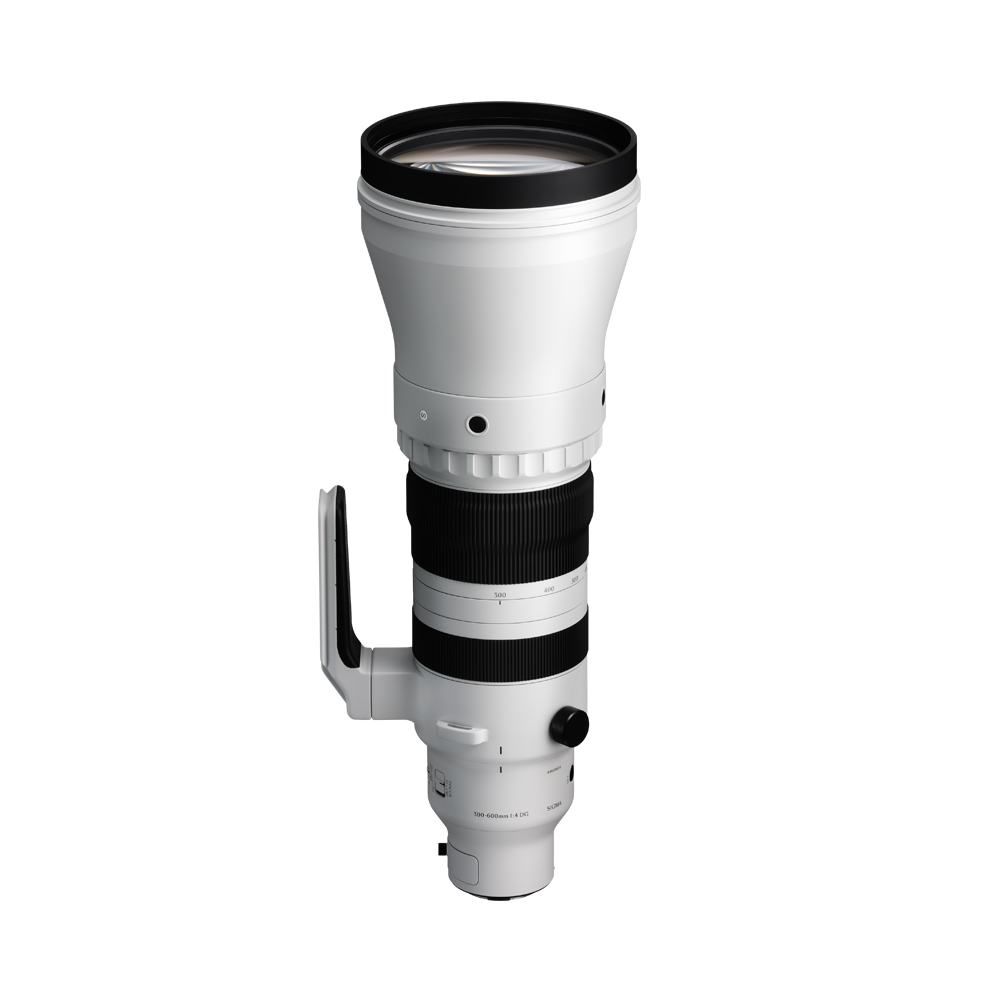 Sigma 300-600mm lens is robust and lightweight