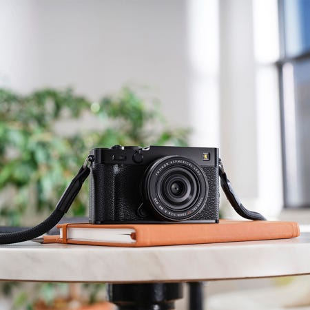 Fujifilm X-E5 Mirrorless Camera black classisc style