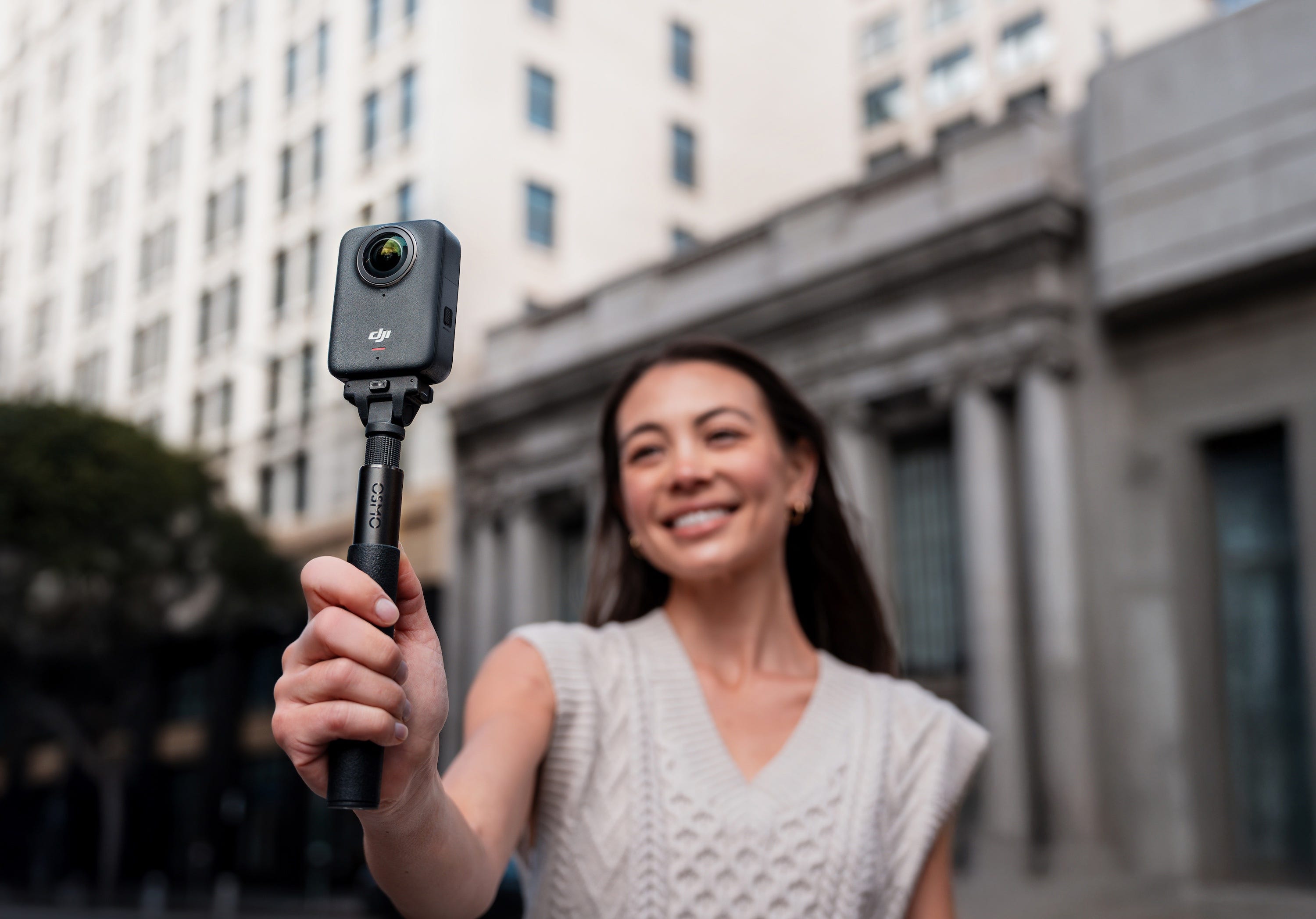 Selfie and invisible stick modes