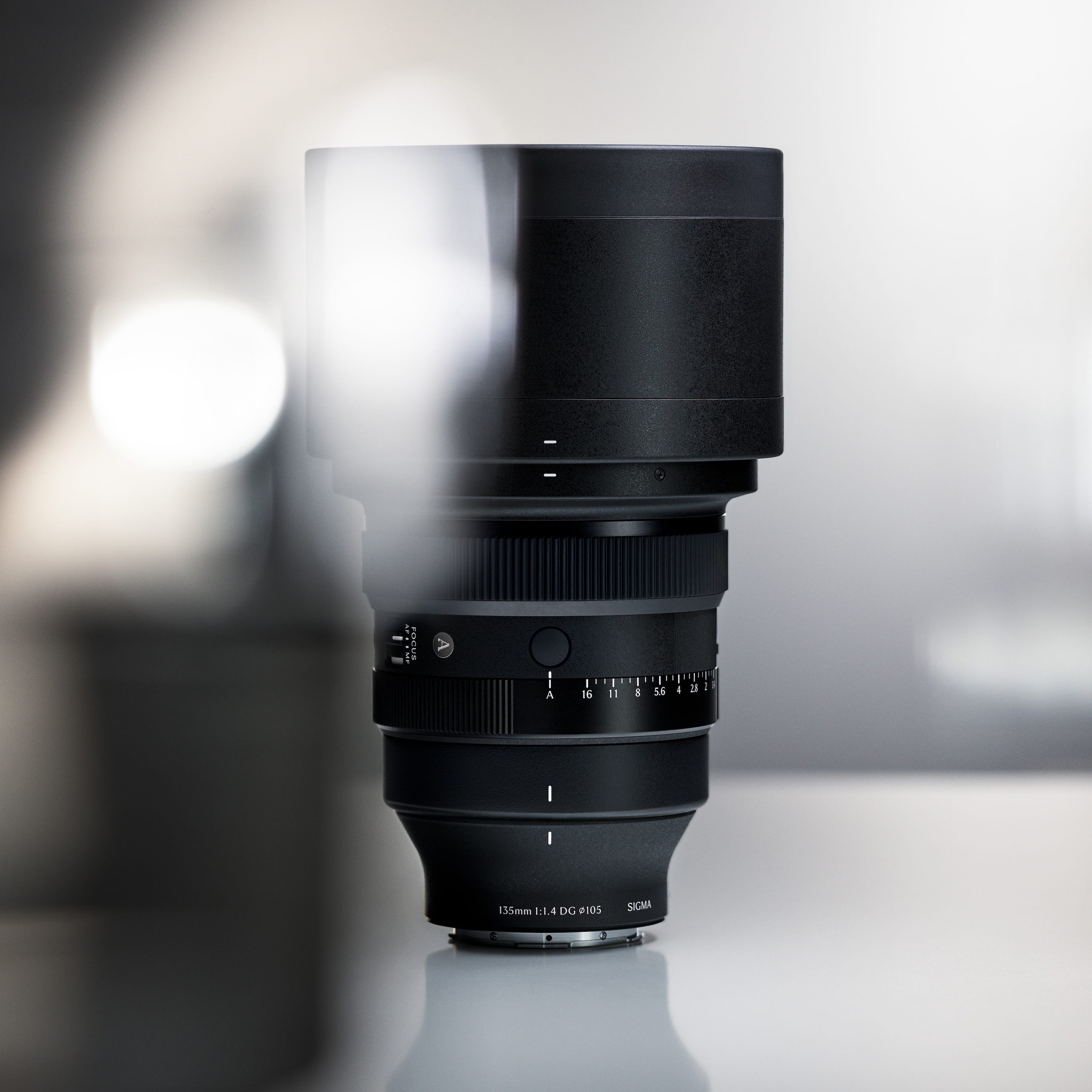 Sigma 135mm F1.4 DG various features