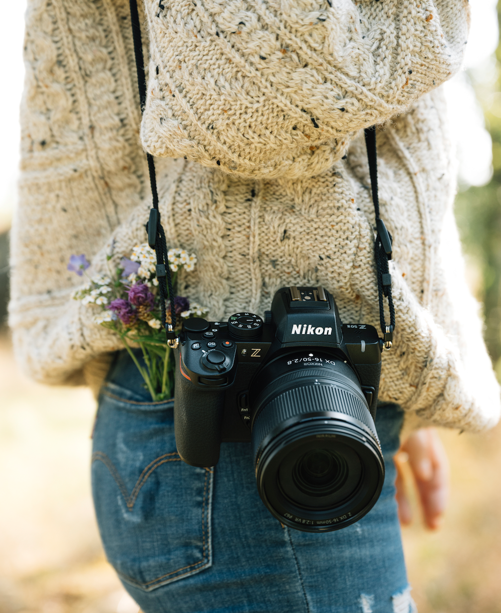 Nikon NIKKOR Z DX 16-50mm Lens is lightweight