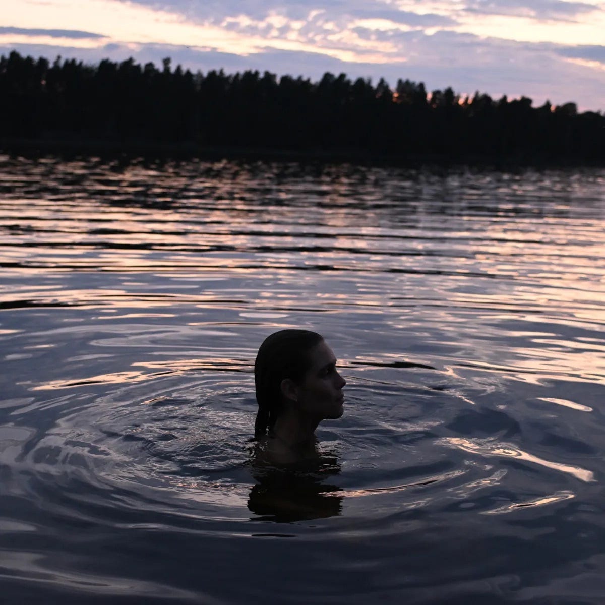 Nikon NIKKOR Z DX 16-50mm Lens low light capabilities