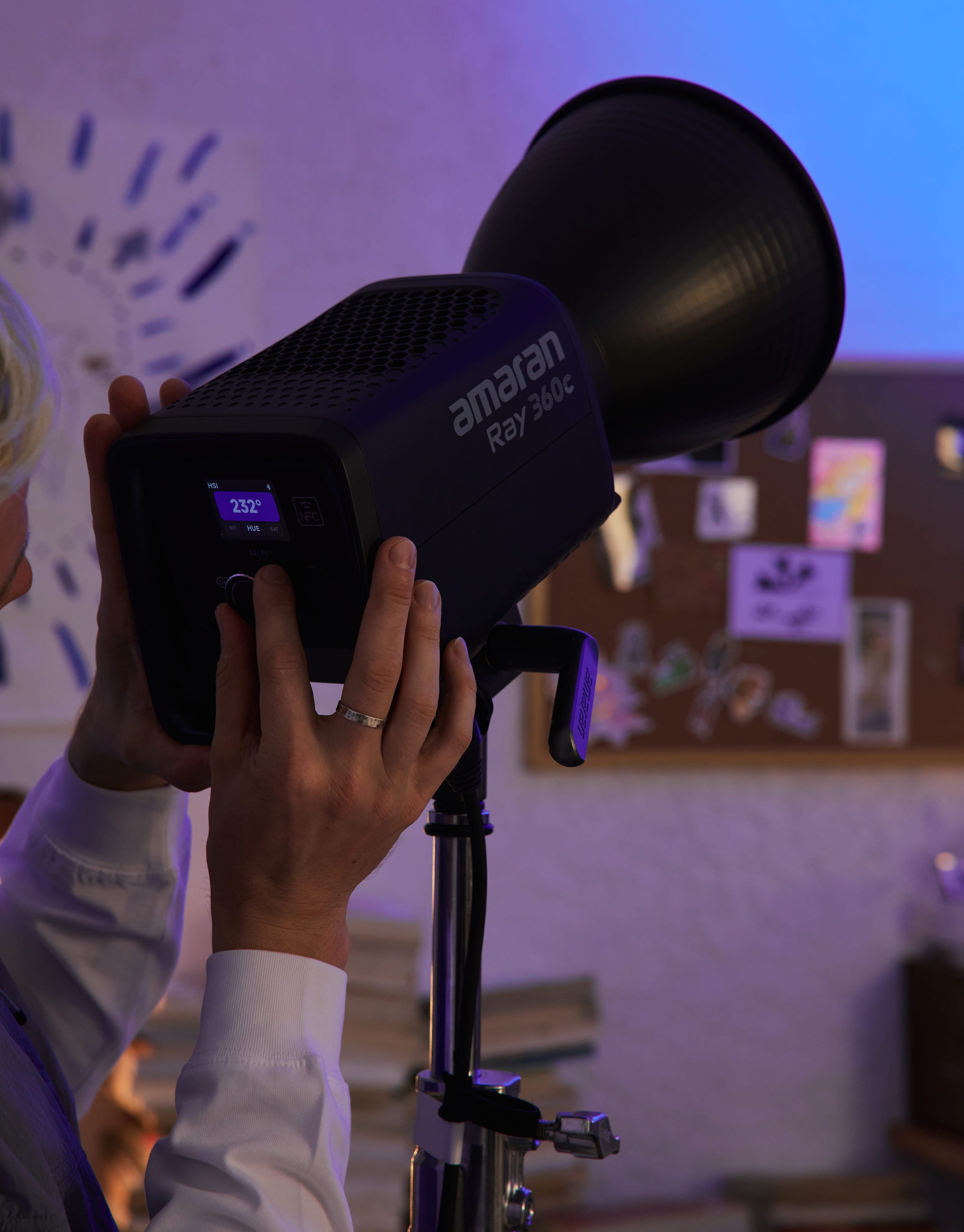 amaran Ray 360c OmniColor