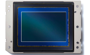 45.7 Megapixel CMOS Sensor