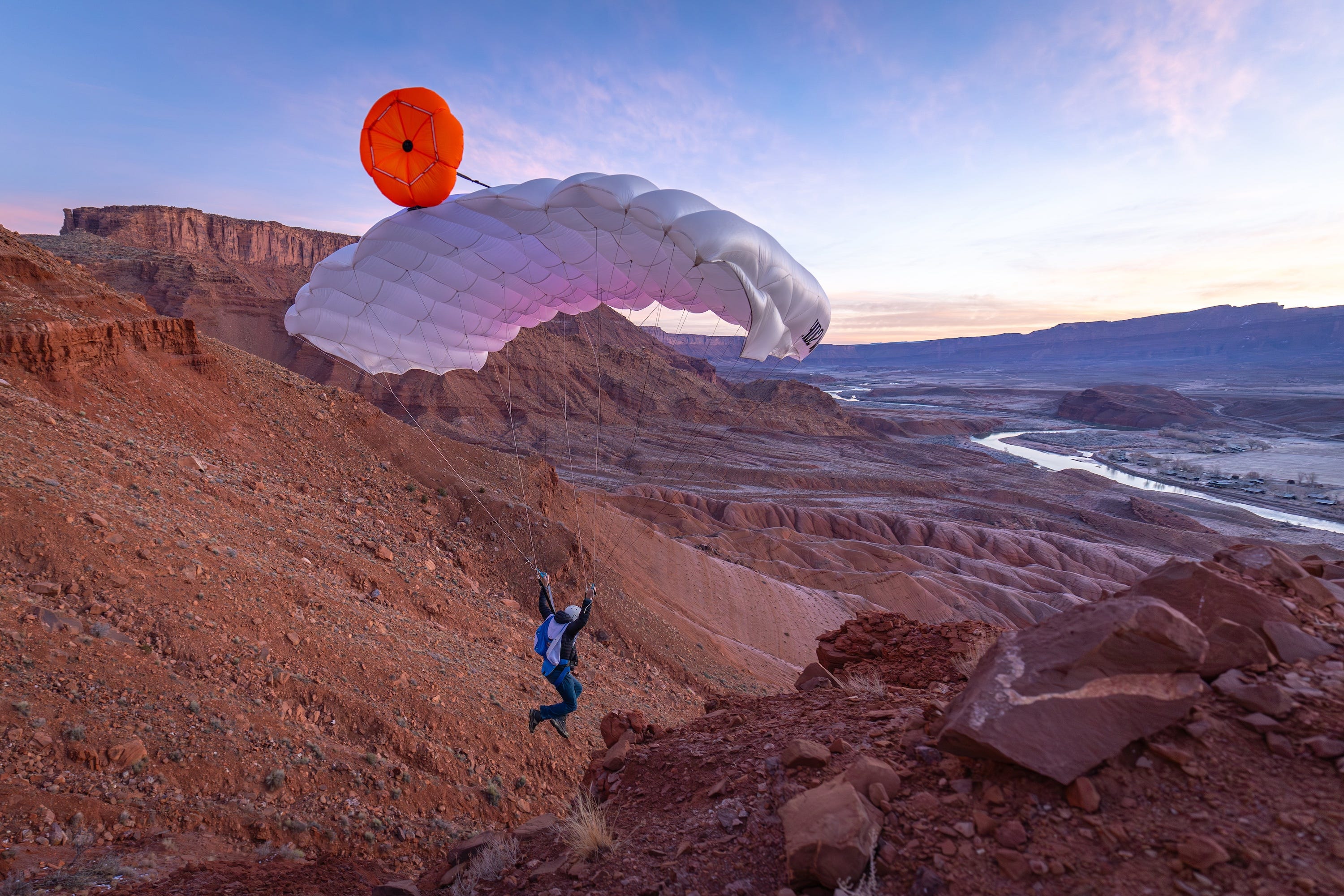 Canon RF 14mm VCM Lens wide coverage