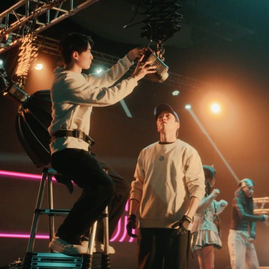 amaran Halo 600x Studio Power