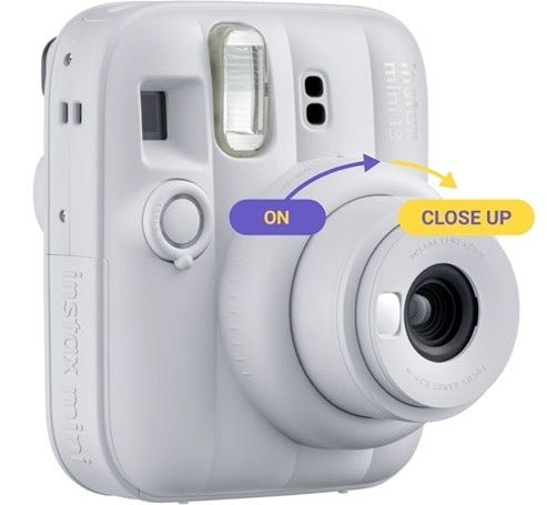 Fujifilm Instax Mini 13 close-up mode