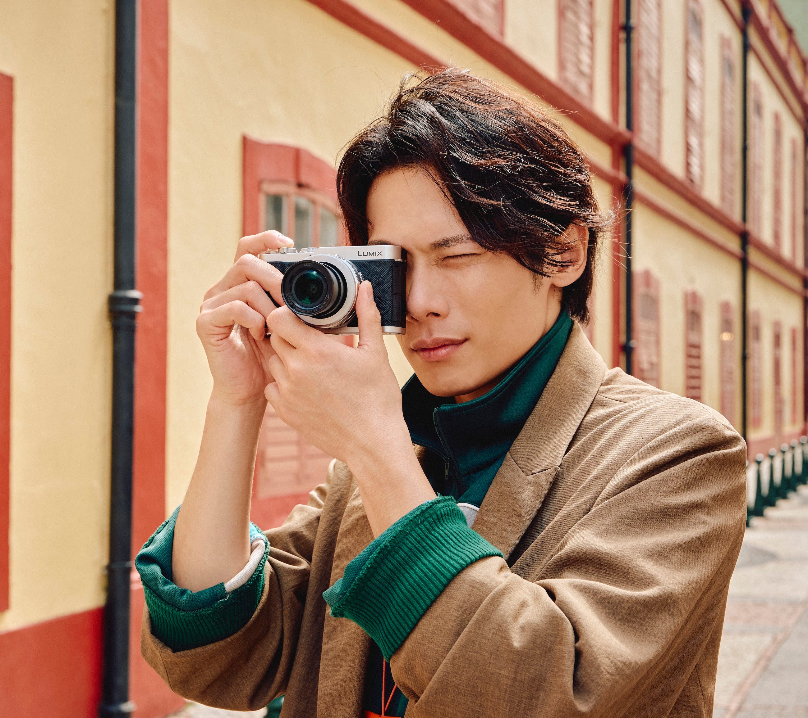 Panasonic LUMIX L10 Camera sensor