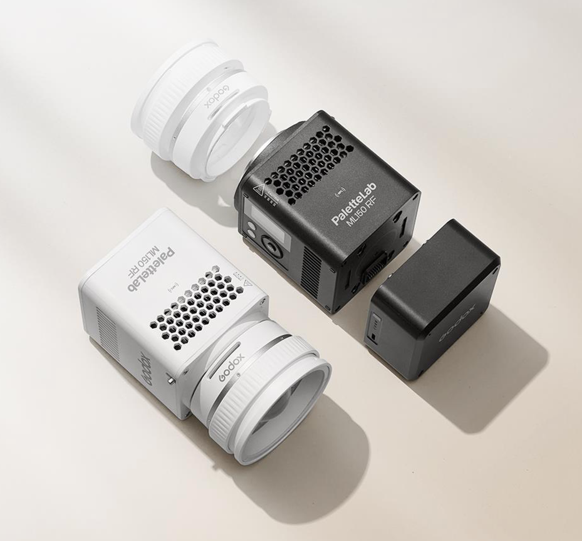 Godox ML150RF Video Light adapts to different shooting scenarios