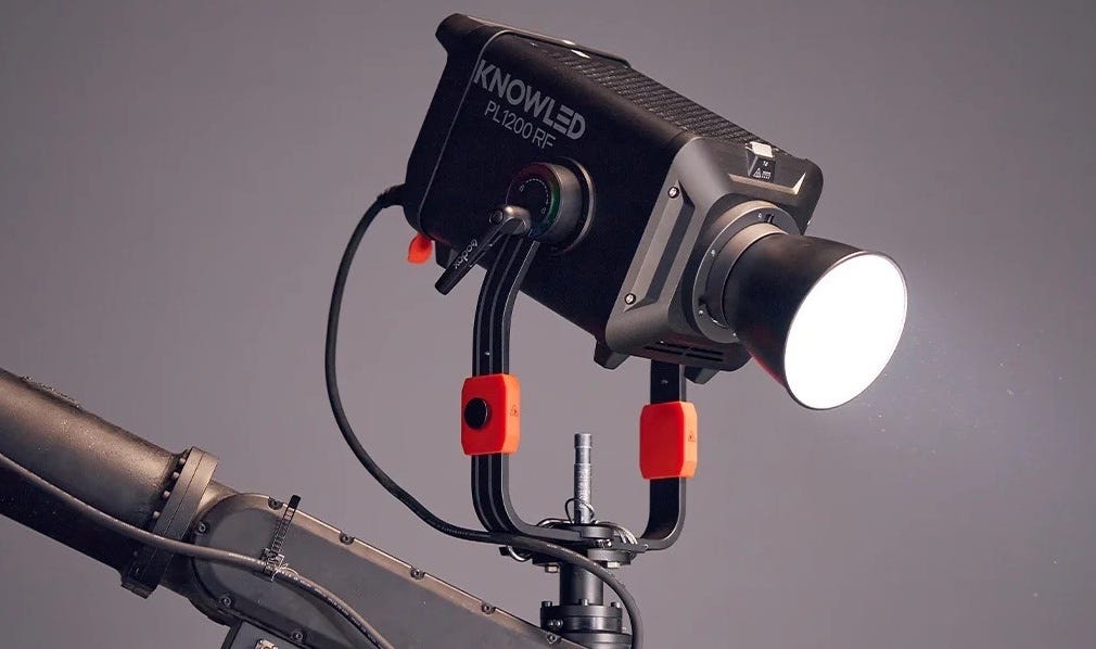 Godox KNOWLED PL600RF and PL1200RF lightweight body