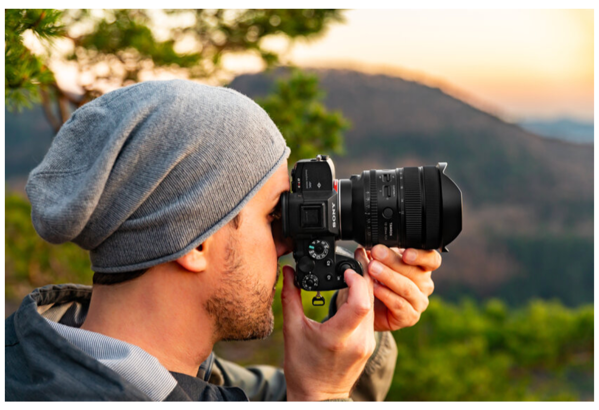 Tamron 12-20mm F2.8 Lens is compact and lightweight