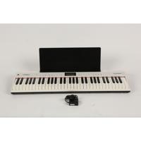 Roland Digital Go:Piano with A Picture