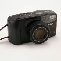 NIKON ZOOM TOUCH 105VR Picture