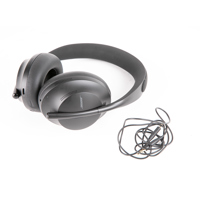 Bose Headphones 700 Noise Canc Picture