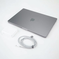 Apple MacBook Pro 16.2" with L Picture