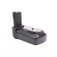 Canon BG-E2 Vertical Grip/Batt Picture
