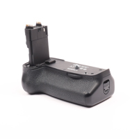 Canon BG-E9 Battery Grip for E Picture
