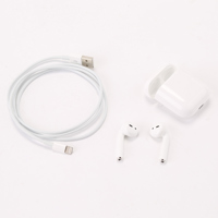 Apple Airpods with Charging Ca Picture