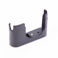 Leica Leather Half Case for Q3 Picture