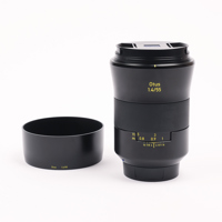 Zeiss 55mm f/1.4 Otus Distagon Picture