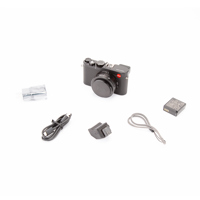 Leica D-Lux 8 Compact Digital  Picture